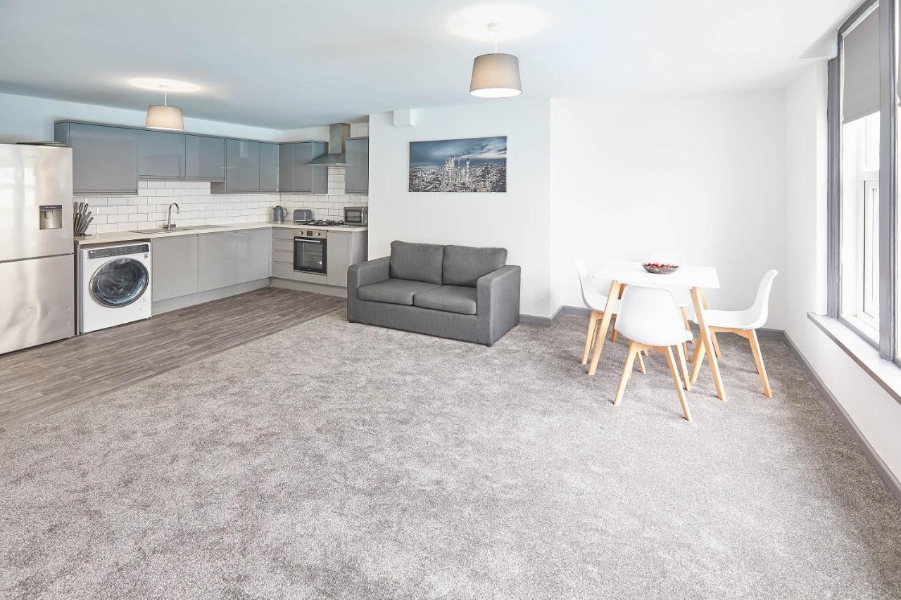 Host & Stay - Clarendon Apartments Redcar Bagian luar foto