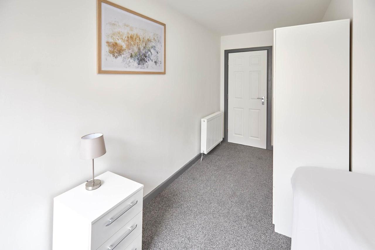 Host & Stay - Clarendon Apartments Redcar Bagian luar foto