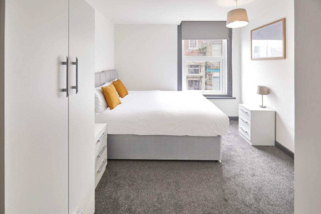 Host & Stay - Clarendon Apartments Redcar Bagian luar foto